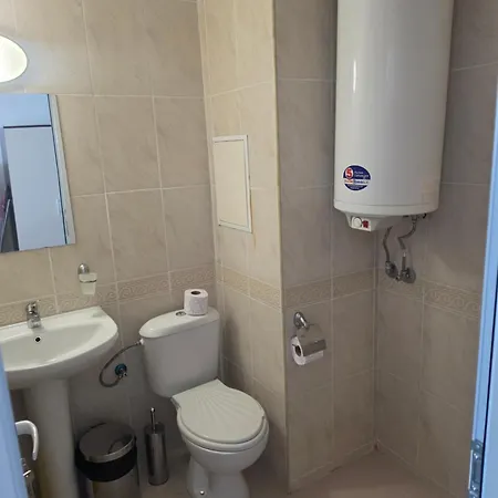 комплекс ивет, за гости надя Apartment